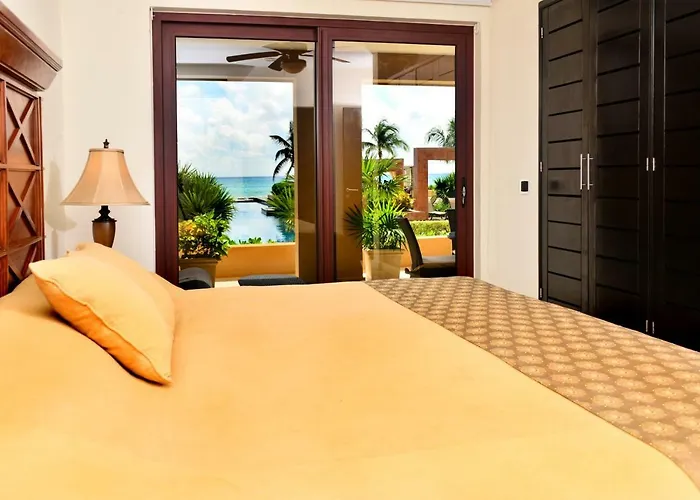 El Faro Playa del Carmen